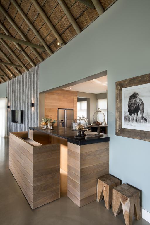 Mhondoro Safari Lodge & Villa Rezervaţia de vânat Welgevonden Exterior foto